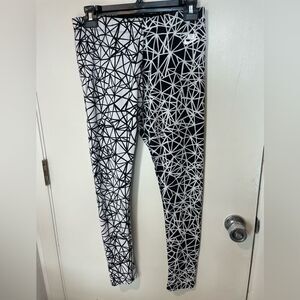 NIKE Womens Black White Split Leg Design Diamond Shatter leggings L exercise